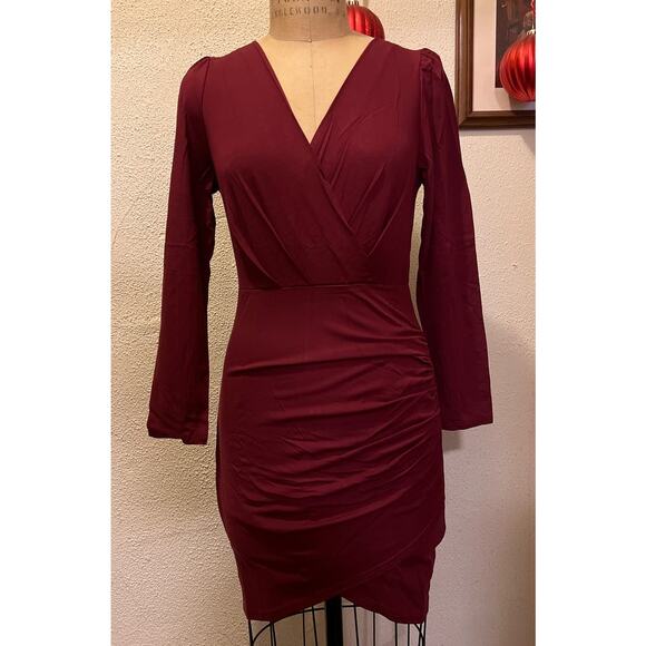 Sarin Mathews Deep V Neck Ruched Long Sleeve Mini Dress Burgandy NWT Size M - Picture 3 of 8